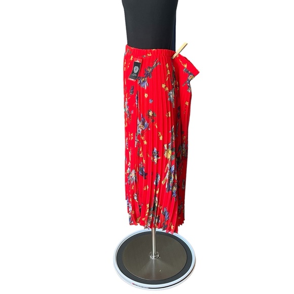 Vince Camuto red floral midi skirt XL fireball pleated NWT - Picture 8 of 12